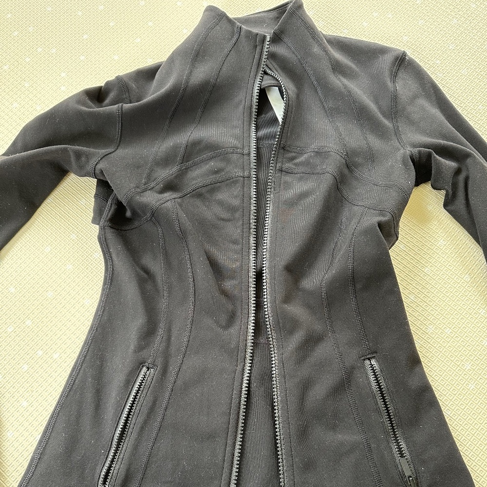 Lululemon Define black jacket